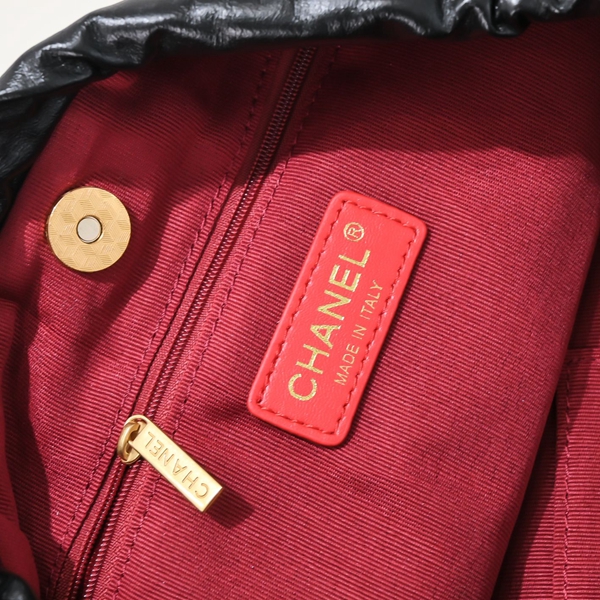 シャネルバッグ全体デザイン